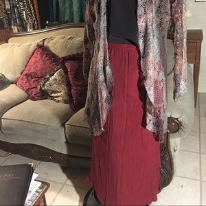 BARN RED BEAUTIFUL Cinnamon Red Krinkle Skirt